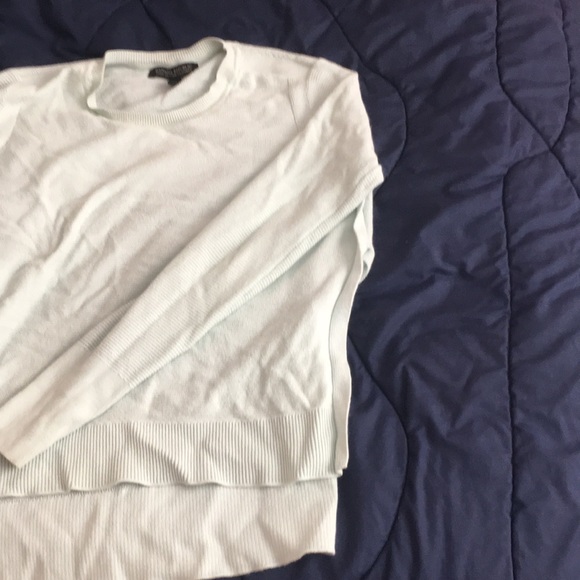 Banana republic sweater - Picture 2 of 3